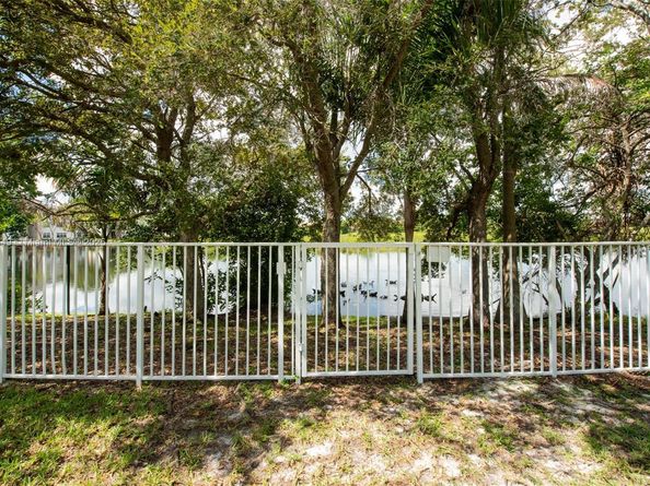 13070 NW 5th St, Pembroke Pines FL 33028