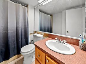 6450 Collins Ave 205, Miami Beach FL 33141