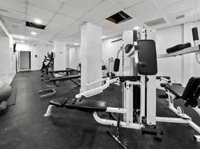 6450 Collins Ave 205, Miami Beach FL 33141