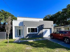 1453 NW 70th St, Miami FL 33147