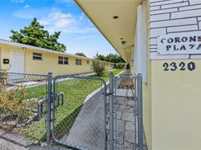 2320 Jackson St 6, Hollywood FL 33020