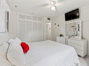 2320 Jackson St 6, Hollywood FL 33020