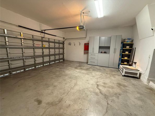 2729 Kinsington Cir 42, Weston FL 33332