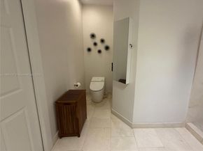 2729 Kinsington Cir 42, Weston FL 33332