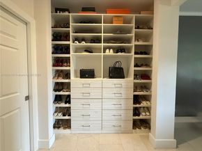 2729 Kinsington Cir 42, Weston FL 33332