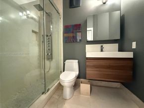 2729 Kinsington Cir 42, Weston FL 33332