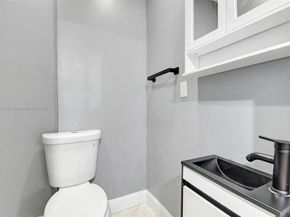 6336 SW 22nd St, Miramar FL 33023