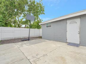6336 SW 22nd St, Miramar FL 33023