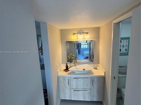 500 Three Islands Blvd M24, Hallandale Beach FL 33009