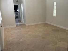 729 NE 2nd Ct, Hallandale Beach FL 33009