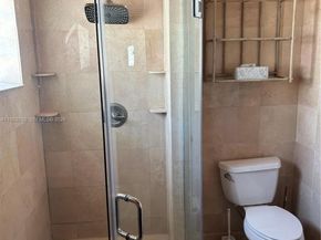 729 NE 2nd Ct, Hallandale Beach FL 33009