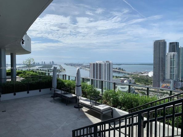 1600 NE 1st Ave 3514, Miami FL 33132