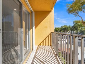 4709 NW 7th St 2049, Miami FL 33126