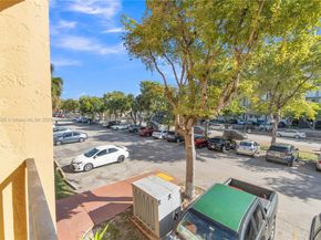 4709 NW 7th St 2049, Miami FL 33126