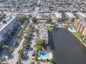 4709 NW 7th St 2049, Miami FL 33126