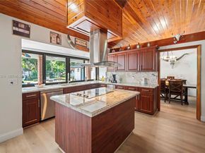 10320 SW 139th St, Miami FL 33176