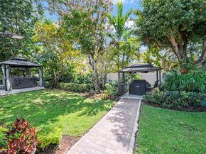 10320 SW 139th St, Miami FL 33176