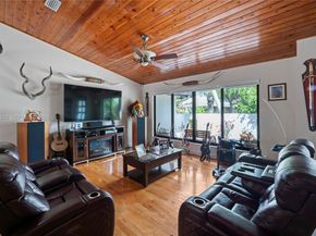 10320 SW 139th St, Miami FL 33176