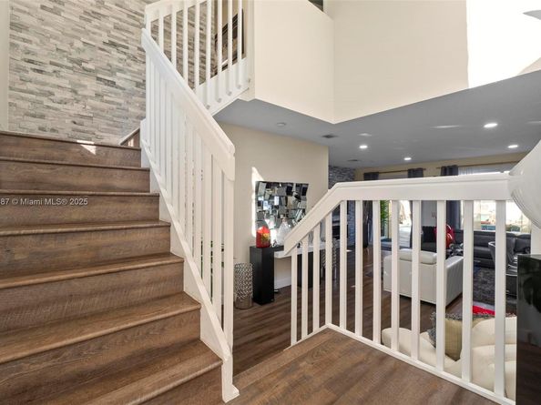 15887 NW 4th Ct, Pembroke Pines FL 33028