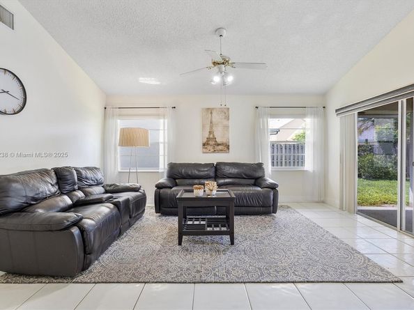 12265 NW 32nd Mnr, Sunrise FL 33323