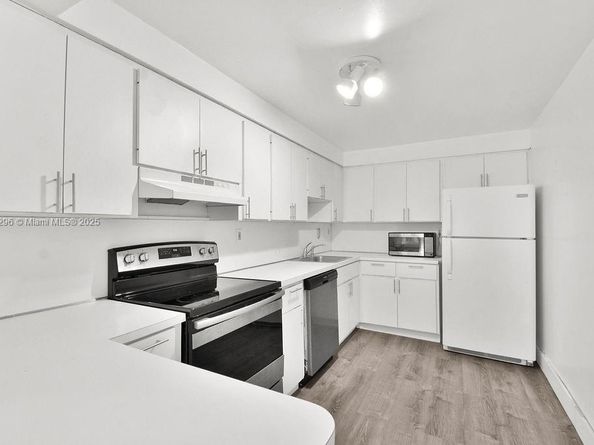 1051 Meridian Ave 1C, Miami Beach FL 33139