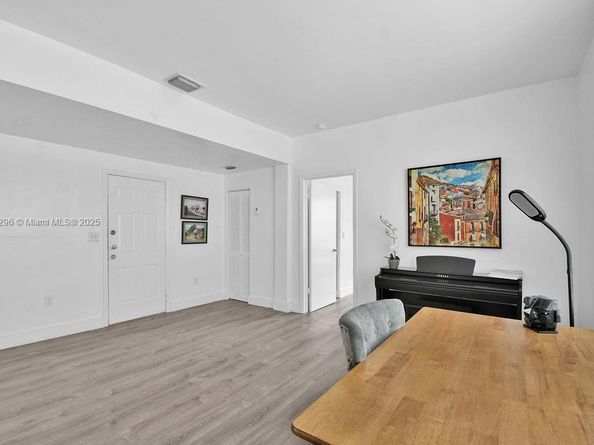 1051 Meridian Ave 1C, Miami Beach FL 33139