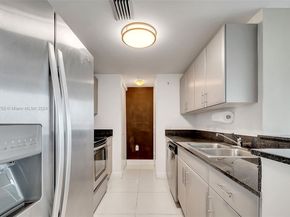 1871 NW S River Dr 1606, Miami FL 33125