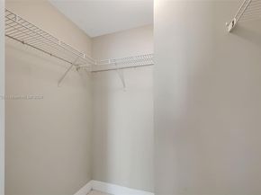 1871 NW S River Dr 1606, Miami FL 33125