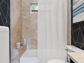 3559 Forest View Cir, Dania Beach FL 33312