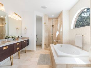 3559 Forest View Cir, Dania Beach FL 33312