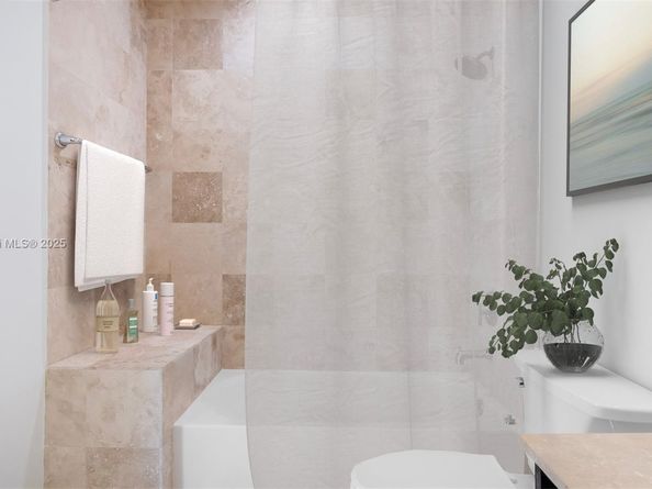 3559 Forest View Cir, Dania Beach FL 33312