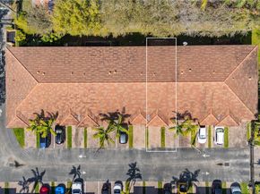 330 SW 2nd Ave 3, Hallandale Beach FL 33009