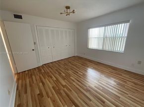 9481 Sunrise Lakes Blvd 302, Sunrise FL 33322