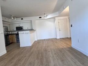 7930 N Nob Hill Rd 106, Tamarac FL 33321