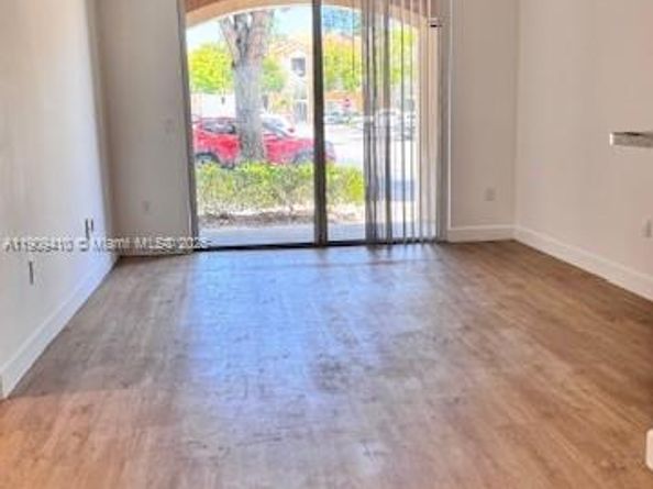 7930 N Nob Hill Rd 106, Tamarac FL 33321