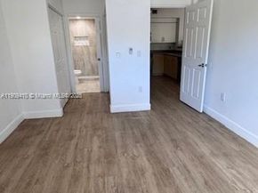 7930 N Nob Hill Rd 106, Tamarac FL 33321