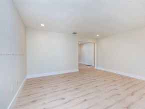 625 Miller Dr, Miami Springs FL 33166