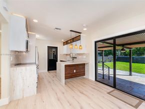 625 Miller Dr, Miami Springs FL 33166