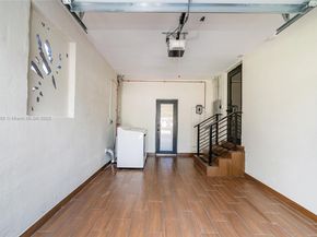 625 Miller Dr, Miami Springs FL 33166