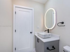 625 Miller Dr, Miami Springs FL 33166