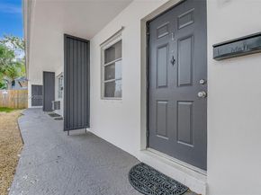 1213 SE 1st St, Fort Lauderdale FL 33301