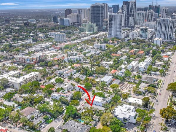 1213 SE 1st St, Fort Lauderdale FL 33301