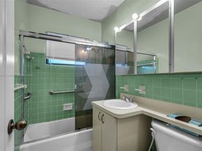 5834 SW 4th St, Miami FL 33144