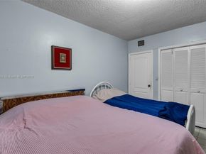 5834 SW 4th St, Miami FL 33144