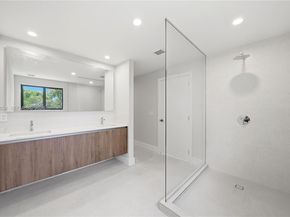 6332 SW 28th St, Miami FL 33155
