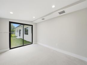 6332 SW 28th St, Miami FL 33155