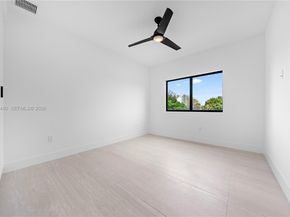 3187 SW 23rd St, Miami FL 33145