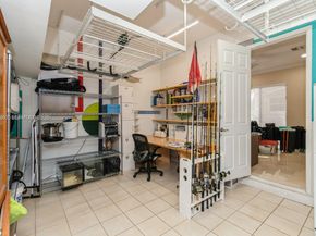 999 N Harbor Vw N, Hollywood FL 33019