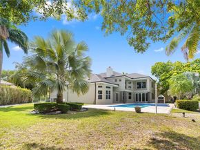 15601 SW 14th St, Pembroke Pines FL 33027