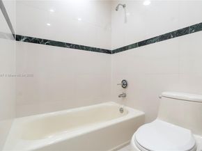 15601 SW 14th St, Pembroke Pines FL 33027